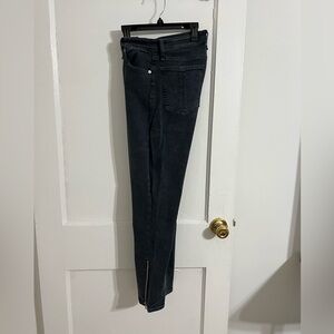 rag&bone’s Nina High-Rise Ankle Cigarette Jeans